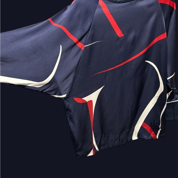 Paul and shark silk blouse bat sleeves with buttons - Picture 2 of 3